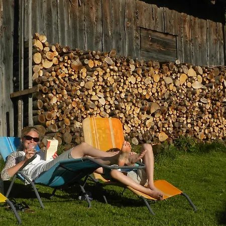 Bio-urlaubshof Dansbach Farmház