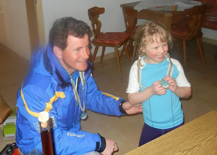 丹巴赫生态休养农家乐 * 皮恩山口附近施皮塔尔