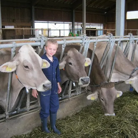 Bio-urlaubshof Dansbach Farmház *