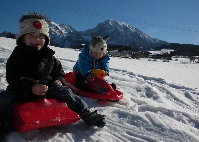 Bio-urlaubshof Dansbach 팜스테이